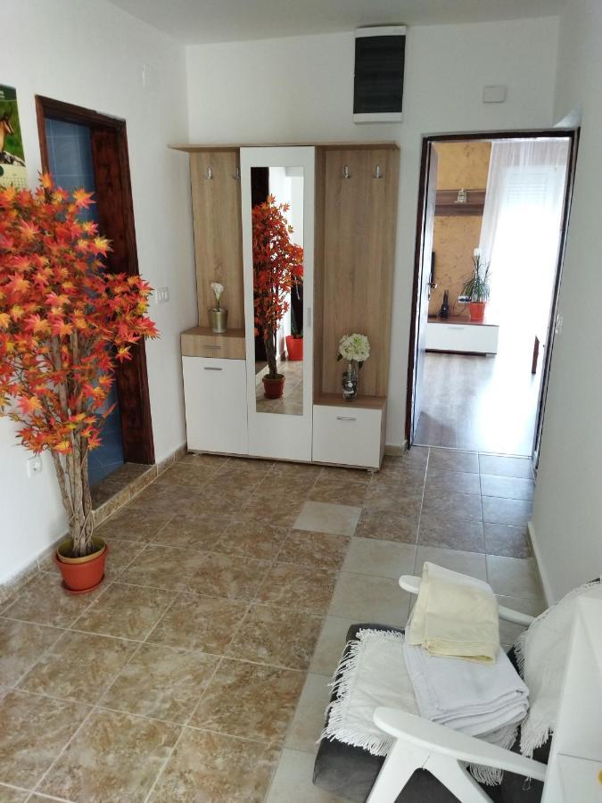 Apartmani Bellami Bečići Zewnętrze zdjęcie